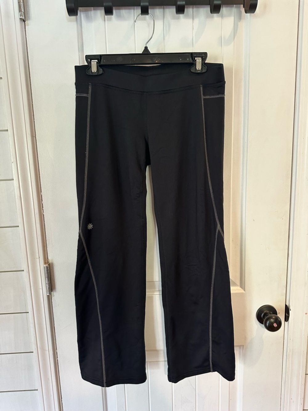 Athleta Black yoga pants flare with Light Contrast Stitching